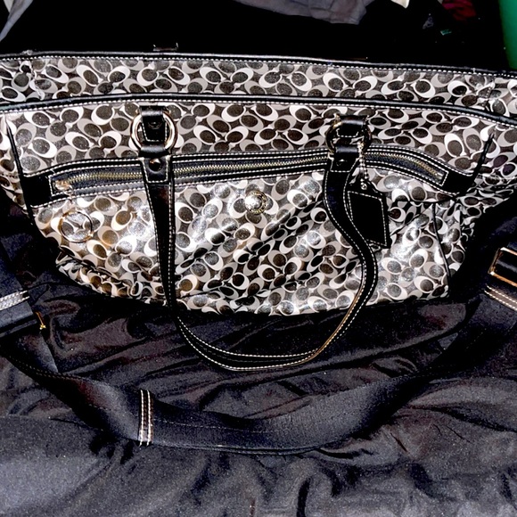 Diaper bag - Picture 1 of 7